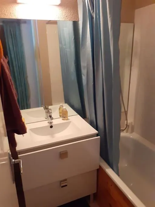 Apartment Studio Cabine Pegase 18 08 Etage Eleve Balcon Sud Vue Pistes Villarembert